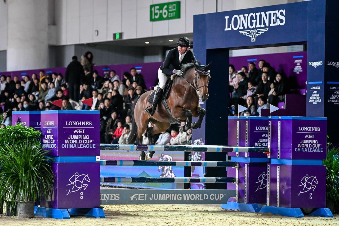 Indoor FEI Jumping World Cup round